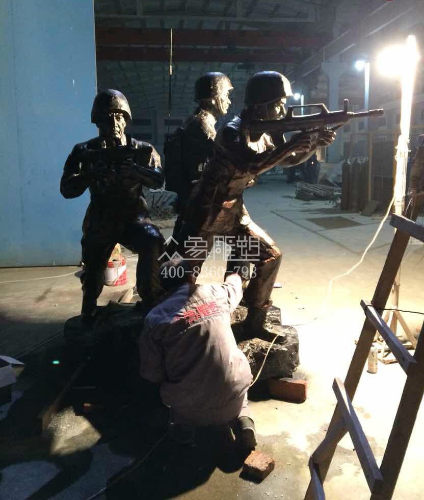 鑄銅戰(zhàn)士7.jpg