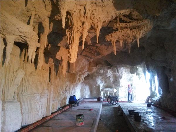 立體浮雕畫與圓雕在制作時有什么不同？