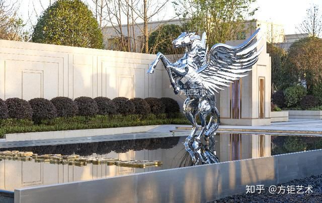 如何判斷玻璃鋼雕塑是否適應戶外環境？